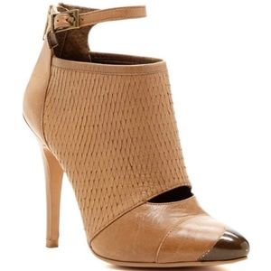 ABS Mayleen Bootie beige size 7.5